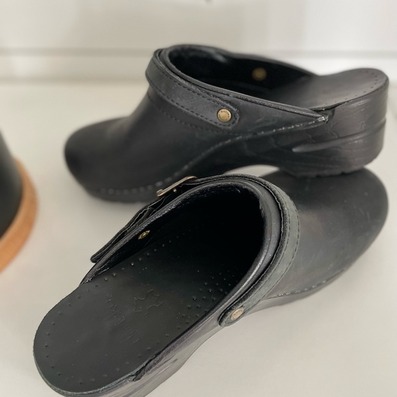Dansko Open-Back Clog with a Convertible heel strap. - Picture 6 of 11